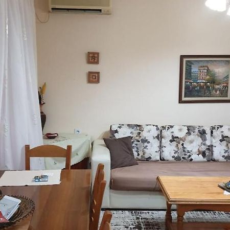 Valentina'S Apartment Tiranë Eksteriør bilde