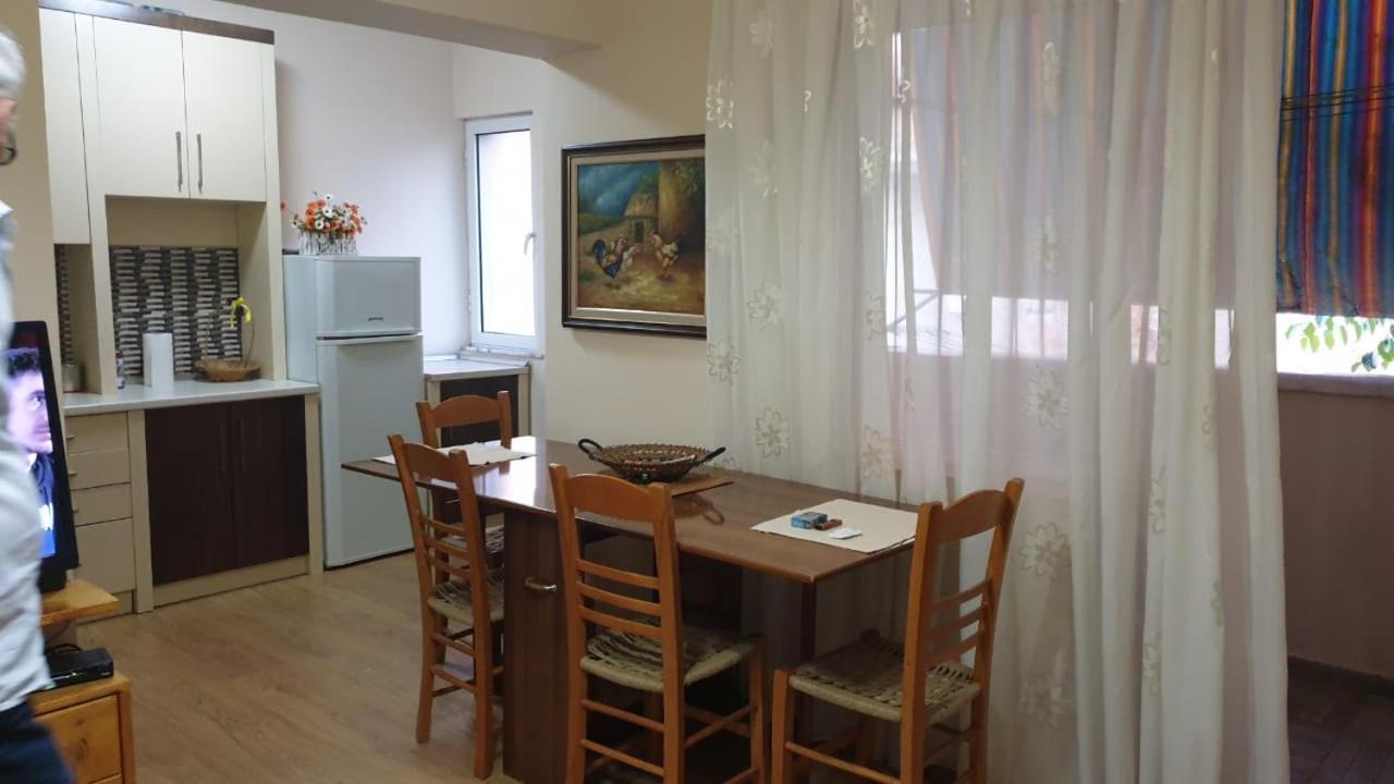 Valentina'S Apartment Tiranë Eksteriør bilde